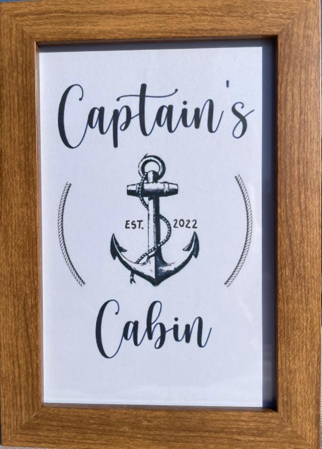 Appartamento Captain'S Cabin Capodistria Esterno foto